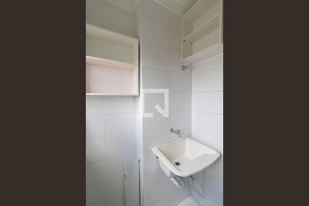 Sala/Cozinha/Área de Serviço de apartamento para alugar com 2 quartos, 47m² em Vila Nova Curuca, São Paulo