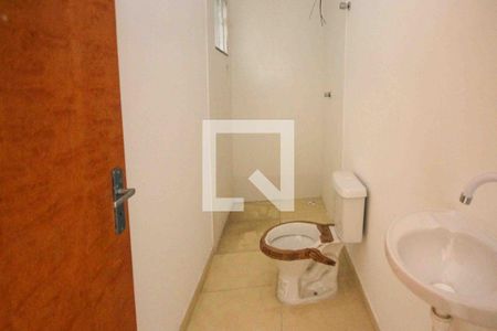 Banheiro de apartamento para alugar com 1 quarto, 30m² em Chácara Belenzinho, São Paulo