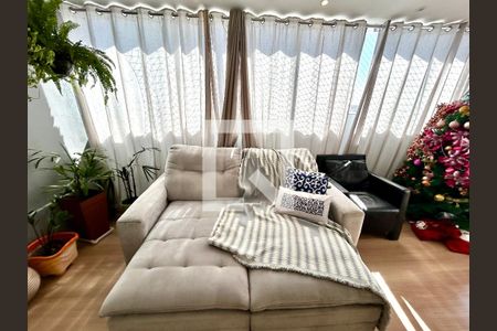 Sala de apartamento para alugar com 3 quartos, 102m² em Cocaia, Guarulhos