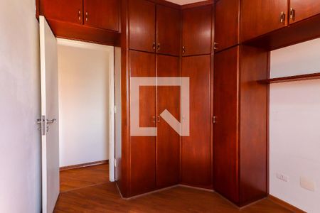 Quarto 1 de apartamento para alugar com 2 quartos, 60m² em Vila Antonio, São Paulo