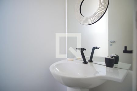 Lavabo de apartamento para alugar com 2 quartos, 90m² em Petrópolis, Porto Alegre