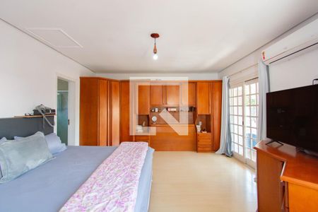 Casa à venda com 4 quartos, 274m² em Harmonia, Canoas