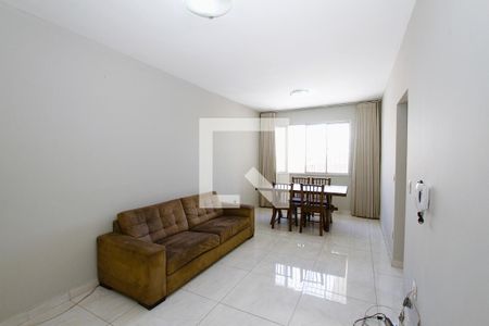 Sala de apartamento para alugar com 3 quartos, 95m² em Carlos Prates, Belo Horizonte