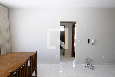 Sala de apartamento para alugar com 3 quartos, 95m² em Carlos Prates, Belo Horizonte