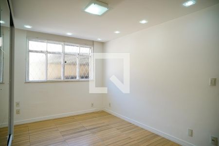 Quarto 1 de apartamento à venda com 2 quartos, 59m² em Santa Rosa, Niterói