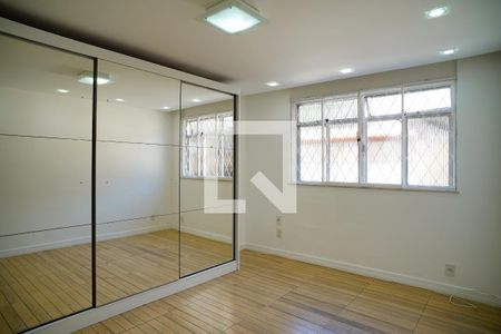 Quarto 1 de apartamento à venda com 2 quartos, 59m² em Santa Rosa, Niterói