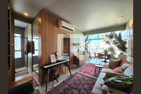 Sala de apartamento à venda com 1 quarto, 50m² em Indianópolis, São Paulo