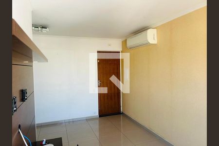 Foto 03 de apartamento à venda com 2 quartos, 50m² em Quinta da Paineira, São Paulo
