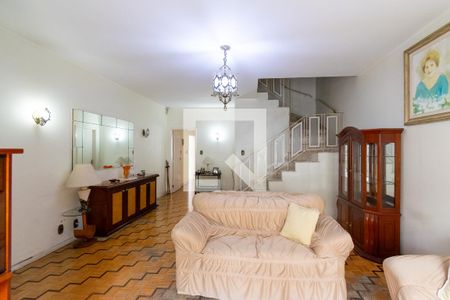 Casa à venda com 3 quartos, 175m² em Jardim Prudência, São Paulo