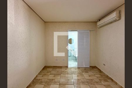 Suíte  de casa para alugar com 3 quartos, 150m² em Santo Amaro, São Paulo