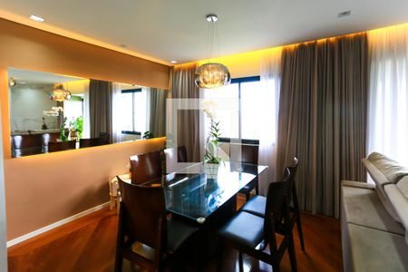 sala de apartamento para alugar com 2 quartos, 116m² em Vila Suzana, São Paulo