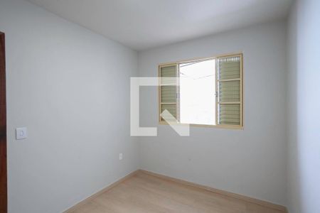 Quarto 1 de casa à venda com 4 quartos, 210m² em Castelo, Belo Horizonte