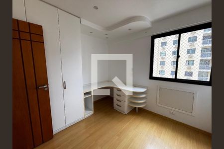 Quarto de apartamento à venda com 2 quartos, 68m² em Recreio dos Bandeirantes, Rio de Janeiro
