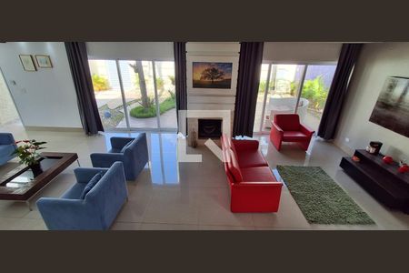 Casa à venda com 3 quartos, 254m² em Jardim Sao Caetano, São Caetano do Sul