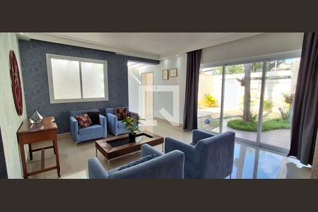 Casa à venda com 3 quartos, 254m² em Jardim Sao Caetano, São Caetano do Sul