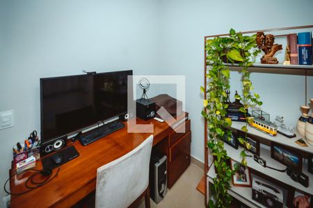 Apartamento à venda com 2 quartos, 180m² em Santa Amelia, Belo Horizonte