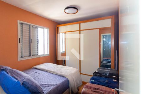 Quarto 2 de apartamento para alugar com 2 quartos, 47m² em Vila Antonieta, São Paulo