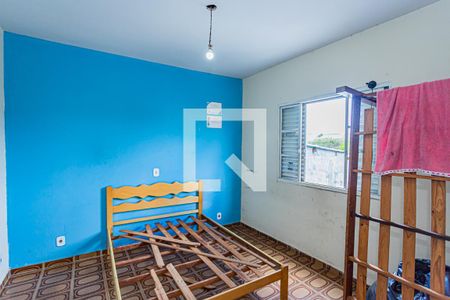 Quarto 1 de casa para alugar com 2 quartos, 180m² em Vila Serralheiro, São Paulo