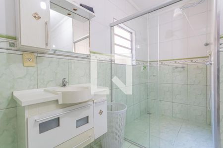Banheiro da Suíte de casa para alugar com 3 quartos, 96m² em Jardim Primeiro de Maio (chacara Fazendinha), Osasco