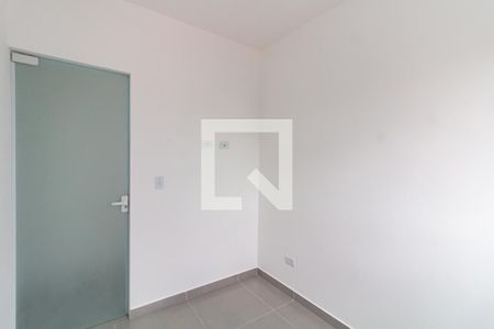 Quarto 1 de apartamento para alugar com 2 quartos, 47m² em Cidade Líder, São Paulo