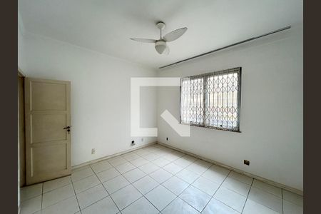 Quarto 1 de casa para alugar com 3 quartos, 100m² em Méier, Rio de Janeiro