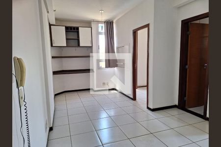 Apartamento para alugar com 1 quarto, 36m² em Aos 1, Brasília