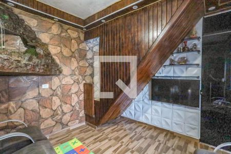 Casa à venda com 1 quarto, 83m² em Casa Grande, Diadema