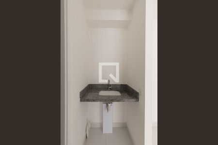 Banheiro de apartamento para alugar com 1 quarto, 29m² em Centro Histórico de São Paulo, São Paulo