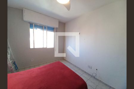 Quarto 1 de apartamento para alugar com 2 quartos, 50m² em Itararé, São Vicente