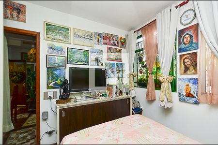 Quarto 1 de apartamento para alugar com 2 quartos, 45m² em Sagrada Família, Belo Horizonte