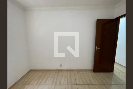Quarto 2 de casa à venda com 3 quartos, 150m² em Rio Pequeno, São Paulo