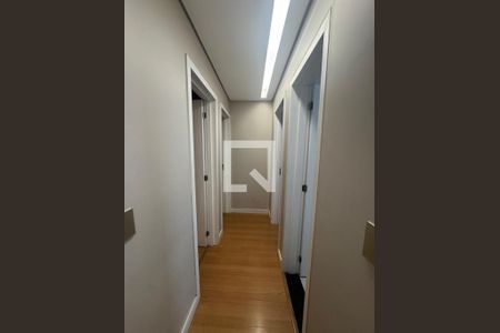 Corredor de apartamento para alugar com 2 quartos, 120m² em Jardim America, Belo Horizonte