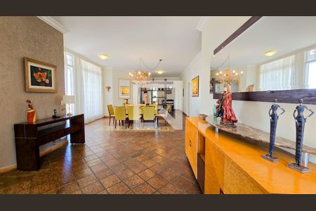 Casa para alugar com 4 quartos, 540m² em Bandeirantes (pampulha), Belo Horizonte