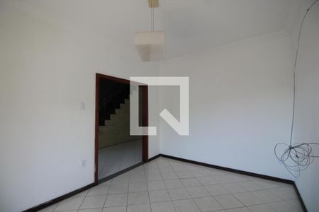 Sala 1 de casa para alugar com 4 quartos, 240m² em Freguesia (jacarepaguá), Rio de Janeiro