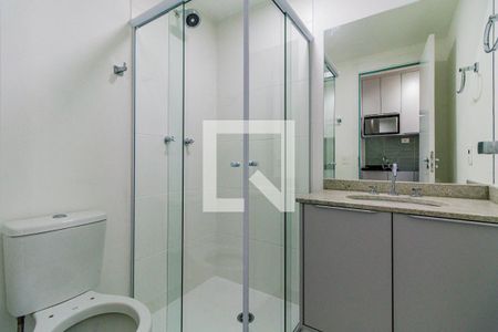 Banheiro de apartamento para alugar com 1 quarto, 28m² em Butantã, São Paulo