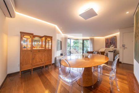 Sala de apartamento à venda com 3 quartos, 126m² em Santo Amaro, São Paulo