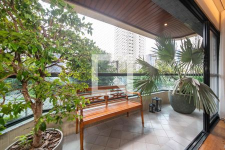 Varanda de apartamento à venda com 3 quartos, 126m² em Santo Amaro, São Paulo