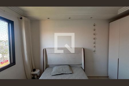 Quarto 1 de apartamento para alugar com 2 quartos, 71m² em Parque Sao Vicente, Santo André
