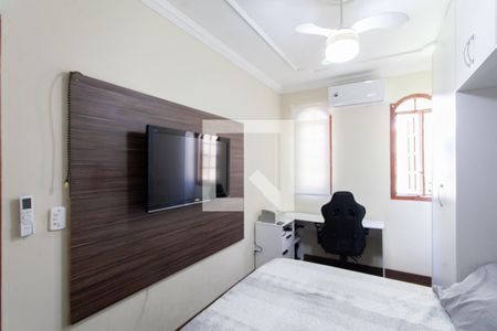 Quarto 1 de casa à venda com 2 quartos, 114m² em Santa Monica, Belo Horizonte