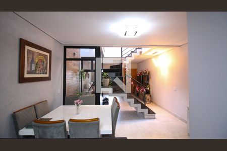 Casa à venda com 3 quartos, 125m² em Vila Nova Pauliceia, São Paulo