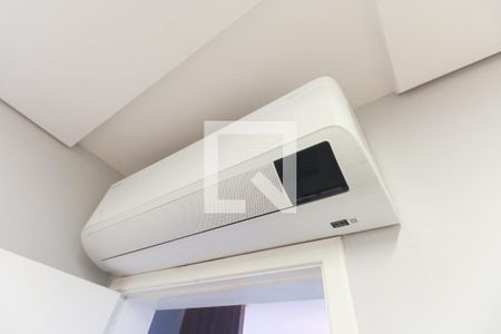 Quarto 1 de apartamento para alugar com 2 quartos, 45m² em Vila Nova Savoia, São Paulo