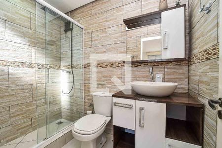 Banheiro da Suíte de apartamento à venda com 1 quarto, 42m² em Parque Santa Fé, Porto Alegre