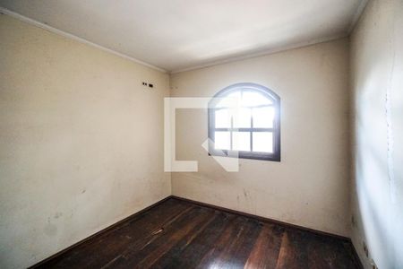 Quarto 01 de casa à venda com 4 quartos, 600m² em Penha de França, São Paulo