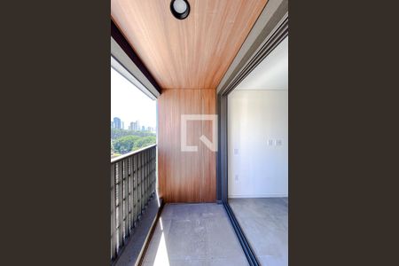 Varanda de kitnet/studio à venda com 1 quarto, 25m² em Vila Regente Feijó, São Paulo