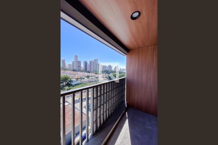 Varanda de kitnet/studio à venda com 1 quarto, 25m² em Vila Regente Feijó, São Paulo