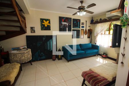 Sala de casa de condomínio à venda com 4 quartos, 177m² em Ipanema, Porto Alegre