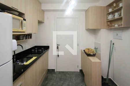 Cozinha e Área de Serviço de apartamento à venda com 2 quartos, 33m² em Vila Graciosa, São Paulo