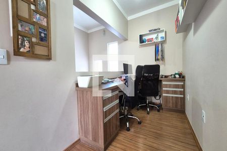 Escritório de casa à venda com 4 quartos, 230m² em Jardim New York, Campinas