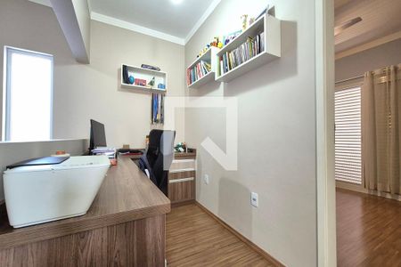 Escritório de casa à venda com 4 quartos, 230m² em Jardim New York, Campinas