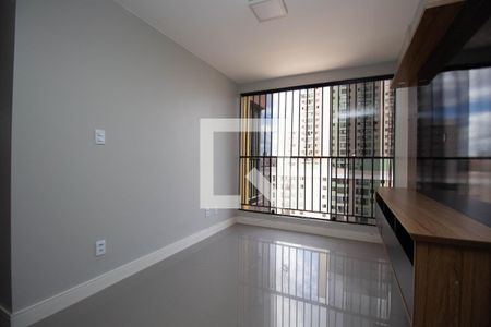 Sala de apartamento para alugar com 3 quartos, 59m² em Cnb 7, Brasília